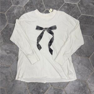 Aerie White Cozy Long Sleeve Over Sized Tee with Black Bow Design NWT